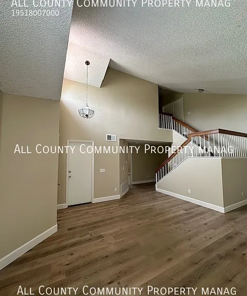 6563 Whitman Ct — Photo 3