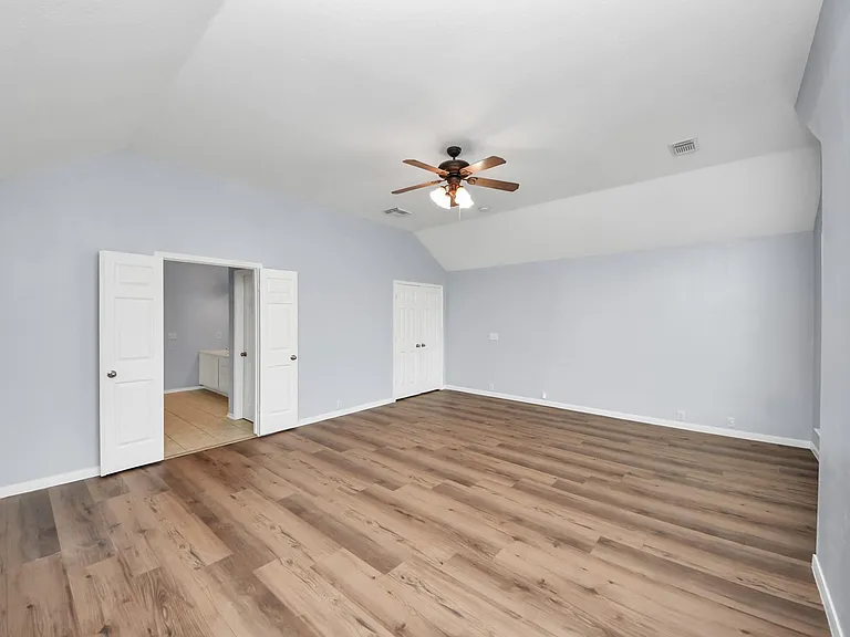 9002 Sundown Dr — Photo 30