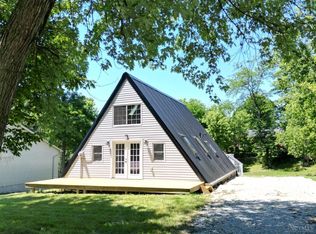 947 Rustic Ct, Lawrenceburg, IN 47025