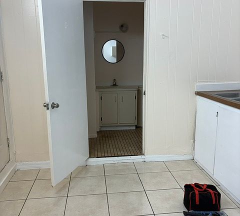 5th image of 503 El Vedado Ave