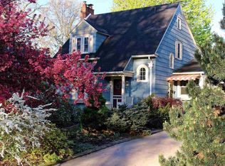 619 Templin Rd, Iowa City, IA 52246