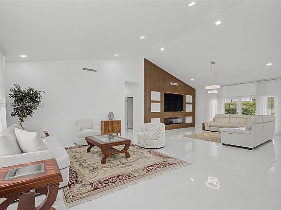 5th image of 8305 NW 157th Ter