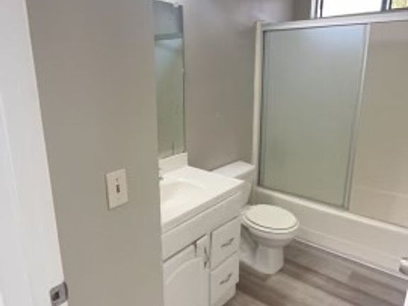 5th image of 522-532 12th St #522