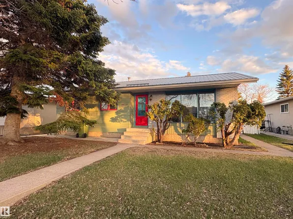 4418 45th Ave, Bonnyville, AB T9N 1X5
