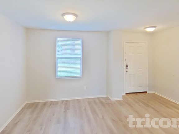 5th image of 2749 Ingram Cir