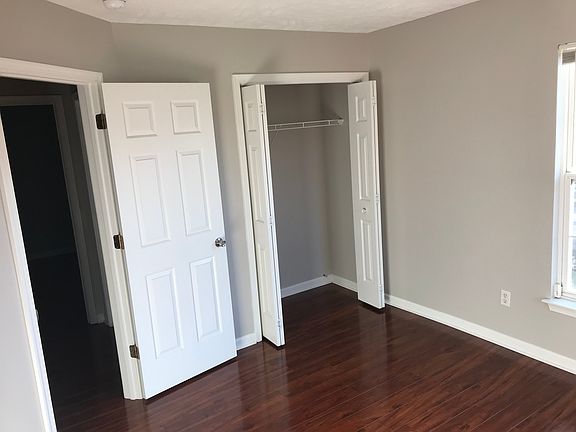 4th image of 3178 Langley Dr