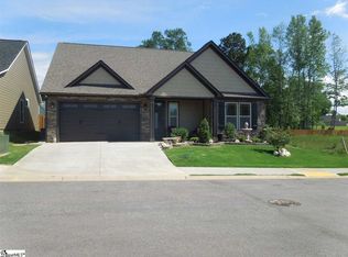 209 Loxley Dr, Simpsonville, SC 29680