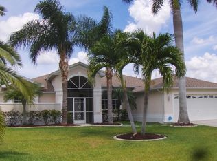 5703 SW 9th Ct, Cape Coral, FL 33914