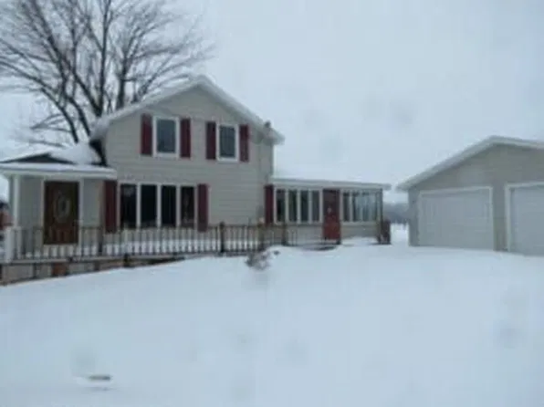5445 E Sessions Rd, Sheridan, MI 48884