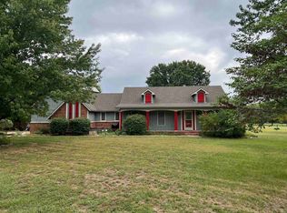 3228 Red Fox Ln, Newton, KS 67114