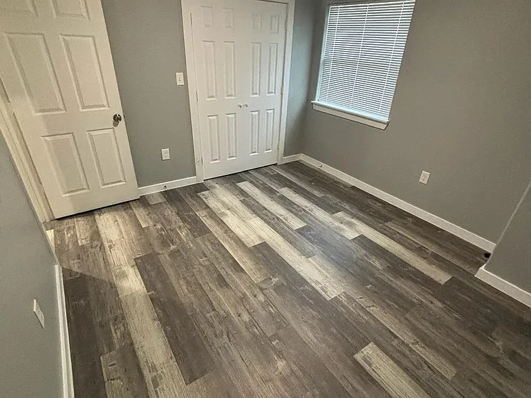 8220 Crestview Dr #A — Photo 10