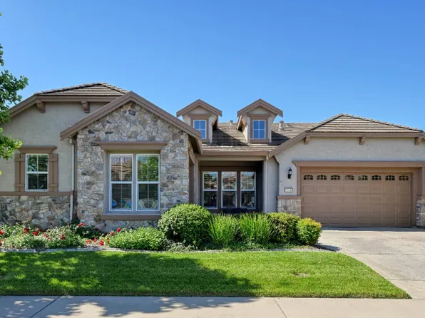 2206 Langtree Dr, Roseville, CA 95747