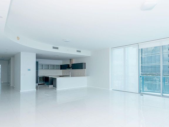 4th image of 17001 Collins Ave APT 4308
