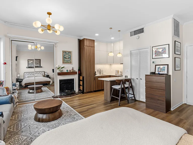 1758 Corcoran St NW #2 — Photo 8