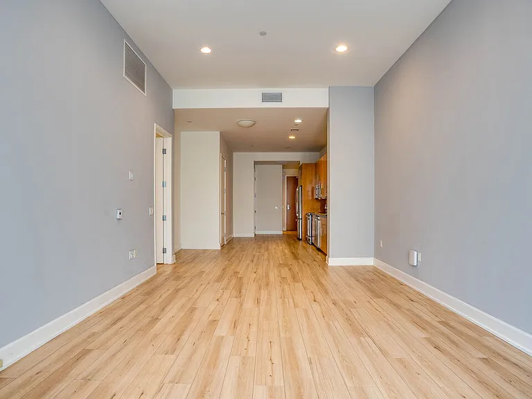 3223 W 6th St #207 — Photo 25