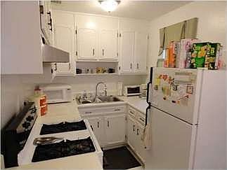5th image of 1107 N D St