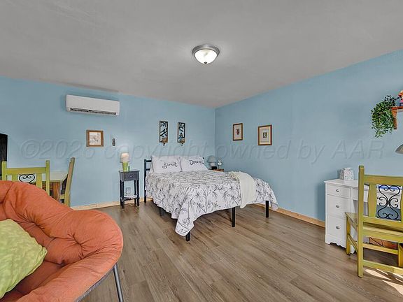4th image of 306 Alamo St