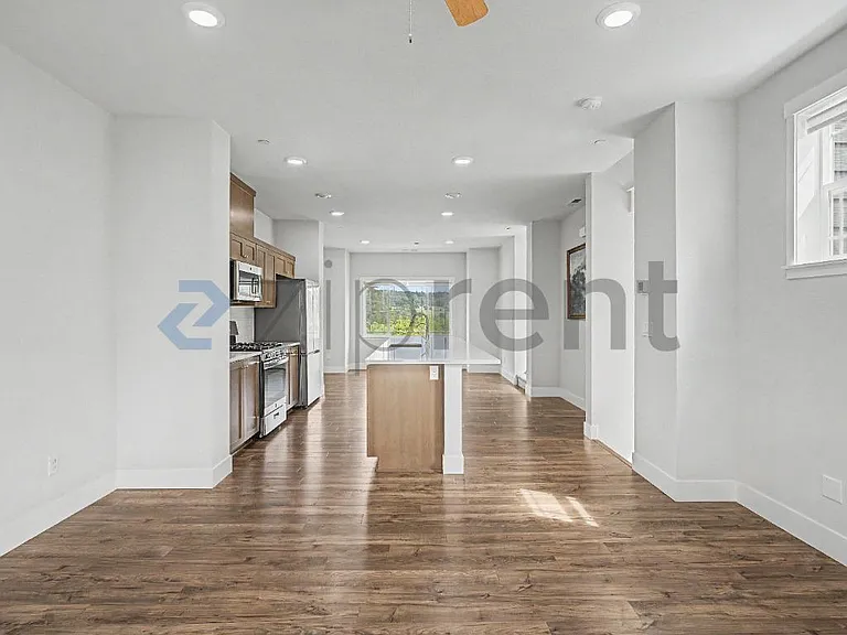 15975 NW Hosmer Ln — Photo 12