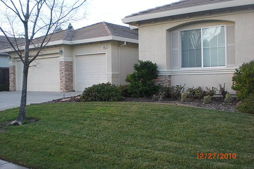 2nd image of 3415 Lake Terrace Dr