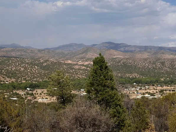 40 Grouse Ln, Mimbres, NM 88049