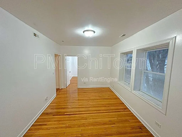 5145 W Ferdinand St — Photo 4