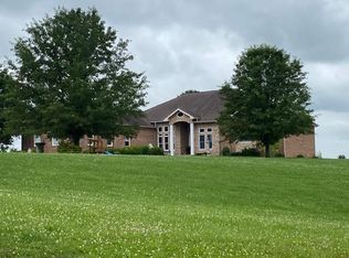 7155 Bridgeport Rd, Maysville, KY 41056