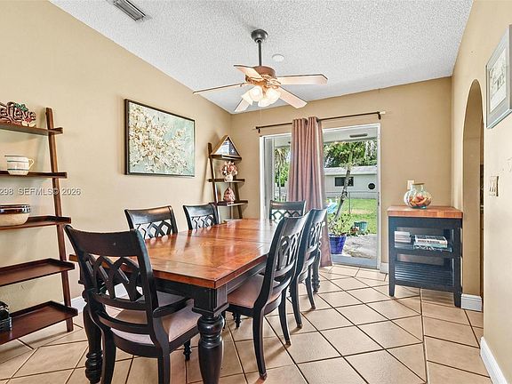 4th image of 12381 SW 264th St