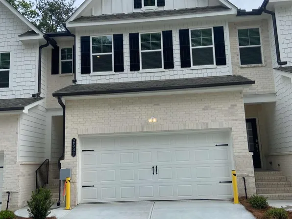 2532 States Ave, Doraville, GA 30360