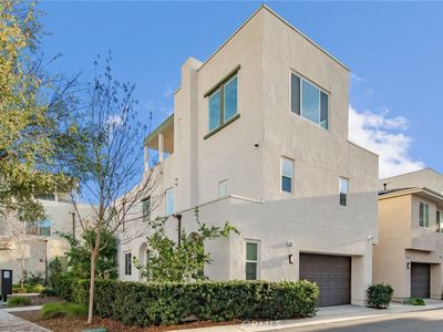 148 Stage, Irvine, CA, 92618