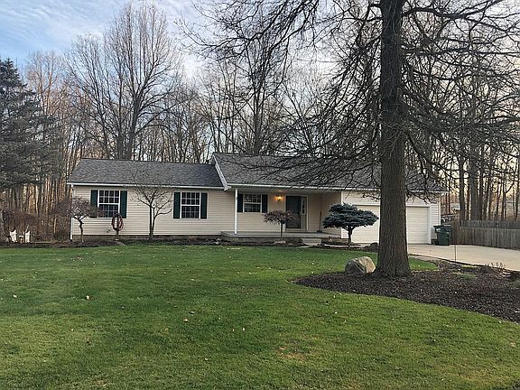 3rd image of 1552 Gangl Dr