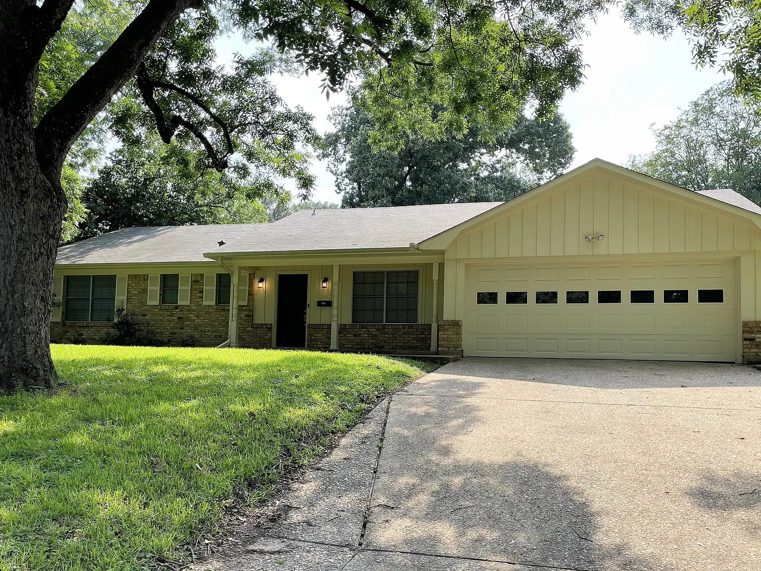 3 bed, 1742 sqft, $1,925 — Photo 1