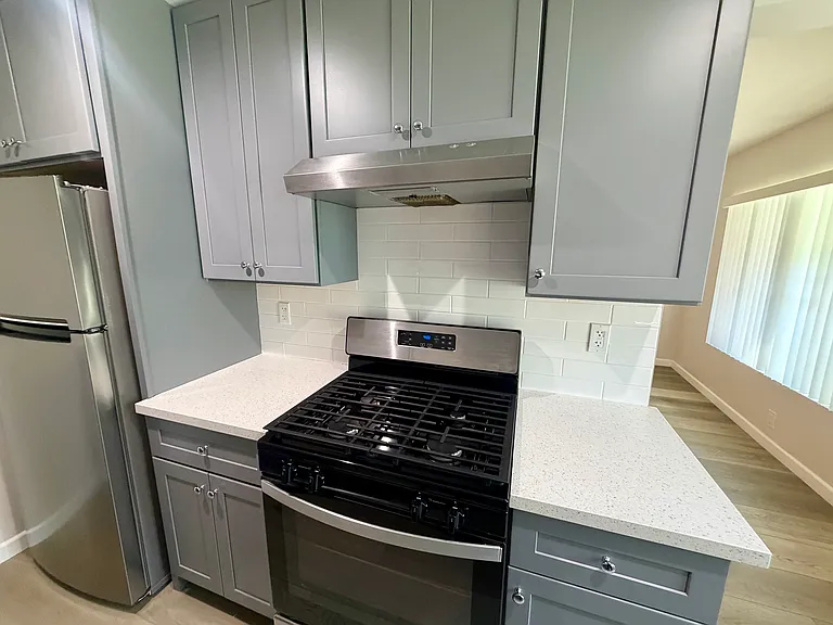 00-1007 E Ocean Blvd #1 — Photo 11