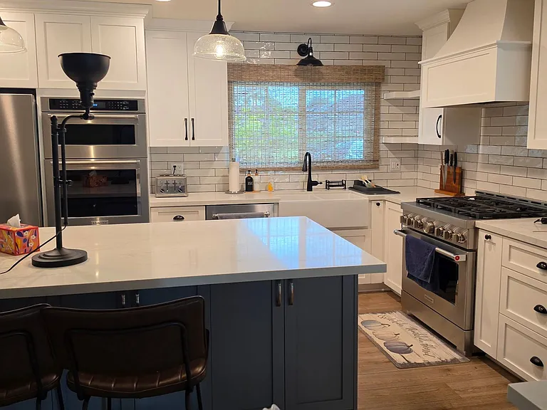 5552 Tammarisk Dr — Photo 9