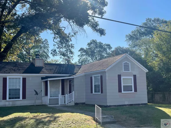 1002 Garland Ave, Texarkana, AR 71854