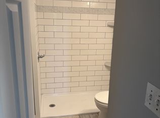 40 Maple St APT 4, Contoocook, NH 03229