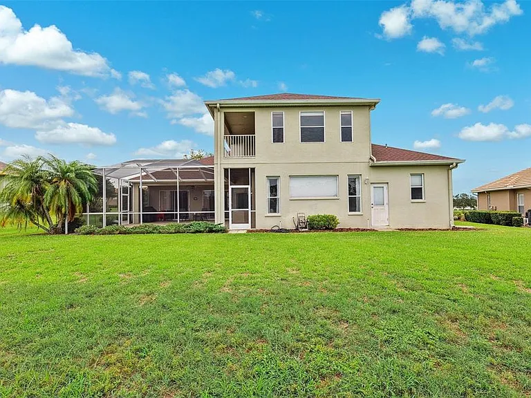 13049 Thoroughbred Dr — Photo 38