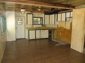 2nd image of 16441 NE 58th St