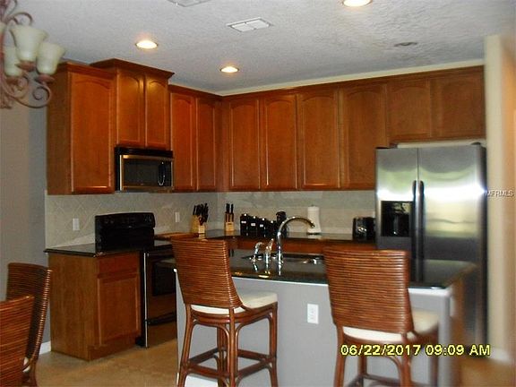 2nd image of 2532 Seven Oaks Dr