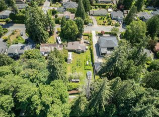 12721 22nd Ave, Surrey, BC V4A2B9