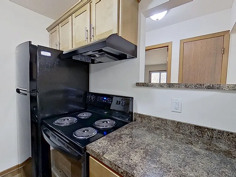 N83W13698 Fond Du Lac Ave #39 — Photo 14