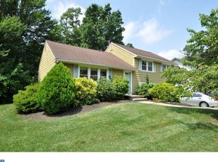 271 Tarrington Ct, Delran, NJ 08075