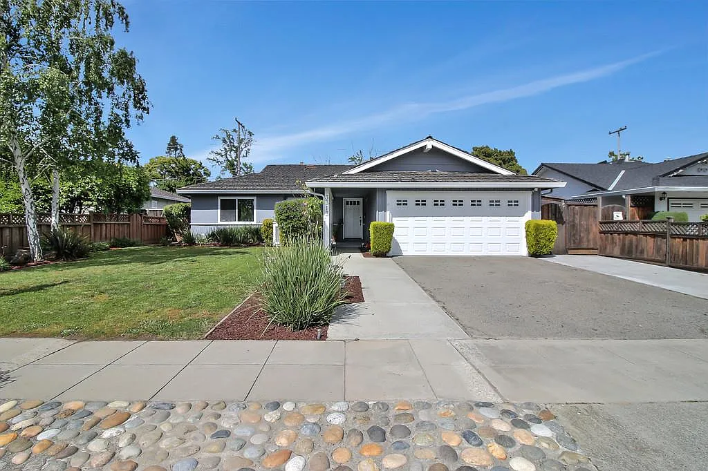 3313 Hilary Dr photo 1
