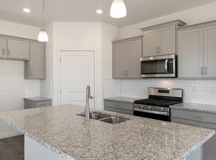 8443 Castleabra Dr, Fountain, CO 80817