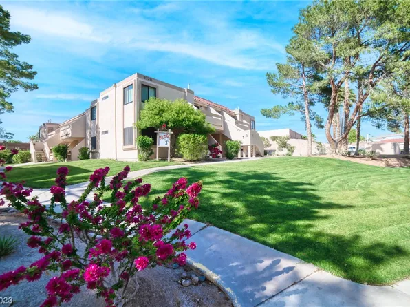 3720 Desert Marina Dr APT 26, Laughlin, NV 89029