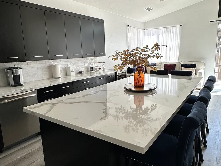 2280 Sun Valley Rd — Photo 8