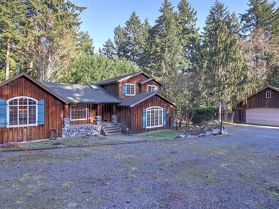 3rd image of 11115 195th Avenue E