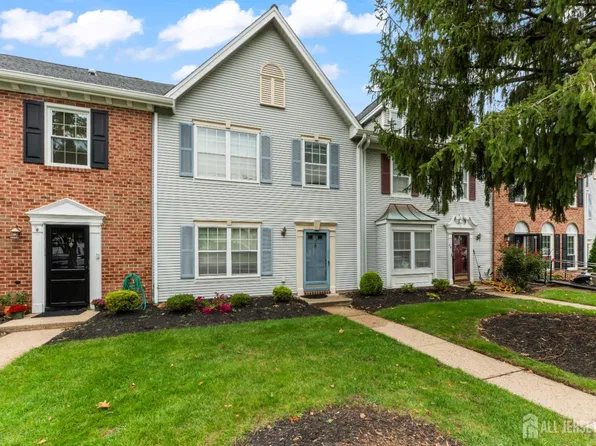 75 Albury Way, North Brunswick, NJ 08902
