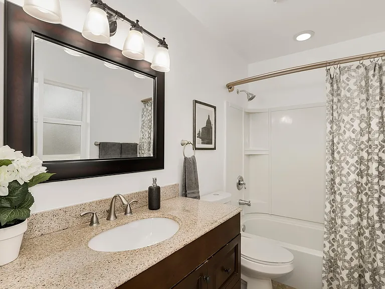 4853 Elsa Rd — Photo 3