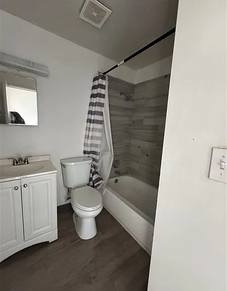 2608 Tyrell Dr #B — Photo 4