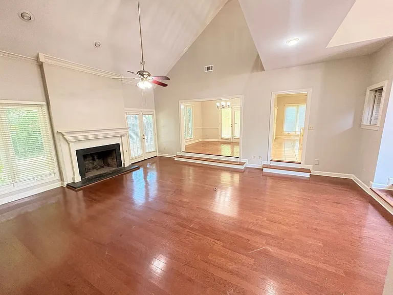 1703 Bryn Mawr Cv — Photo 8